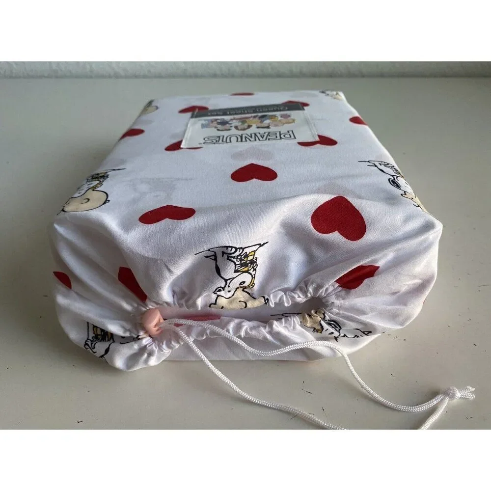 Peanuts Snoopy Charlie Brown‎ Red Hearts Valentines Day QUEEN Size Sheet Set NEW